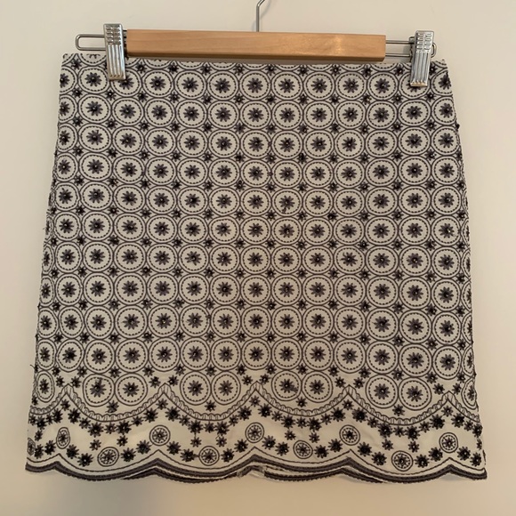 Beaded Club Monaco mini skirt - Picture 1 of 3